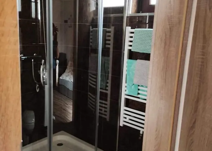 Goscinne Chlopi Raj Pensión Chłopy